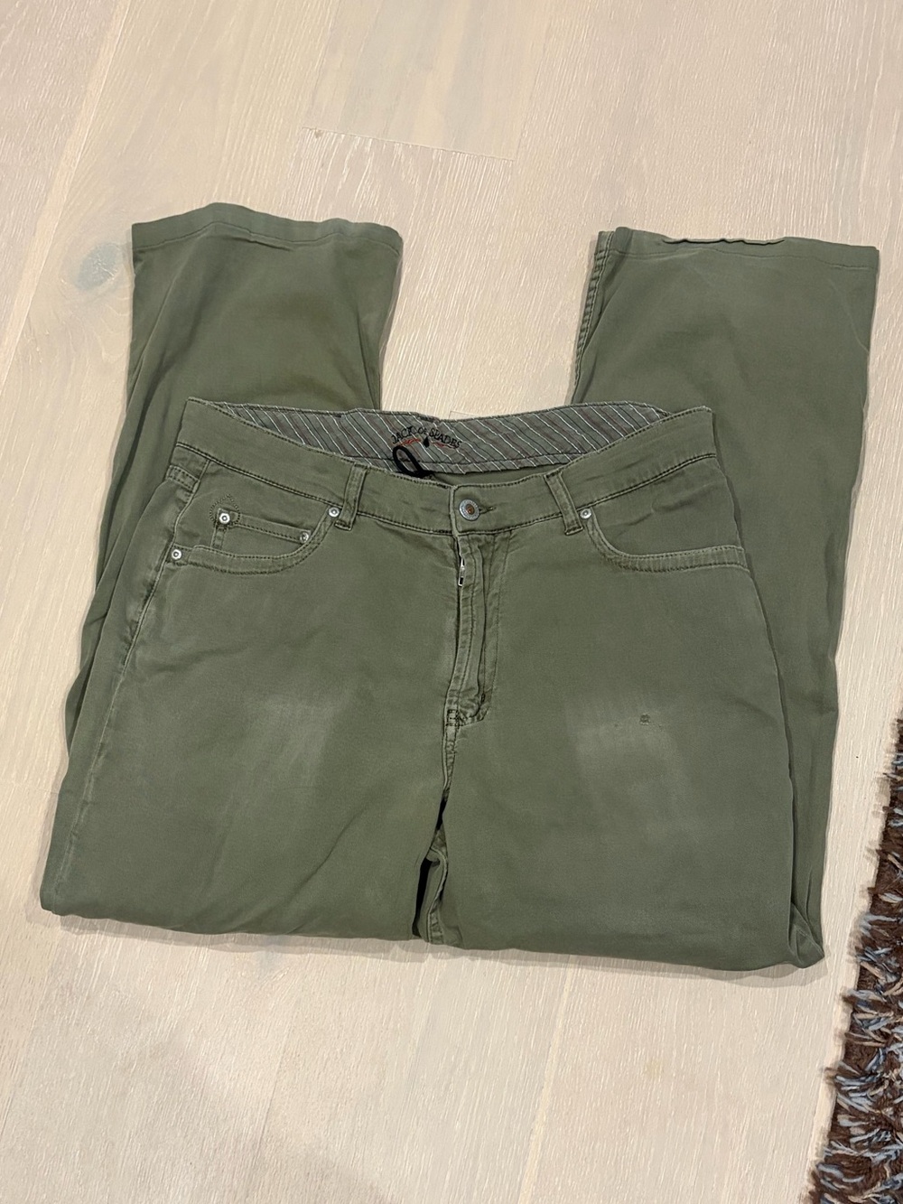 Men's Olive Green Chino Pants - Classic Straight Fit